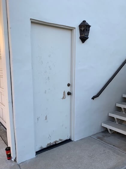 A Tri-State home before Bulldog replaced the doors
